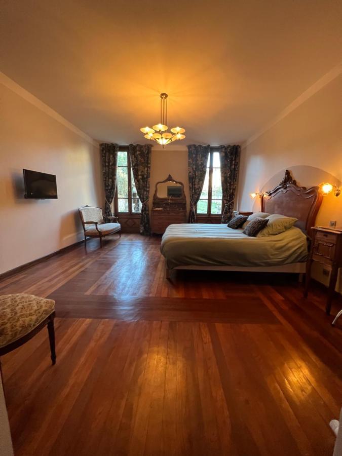 Maison D'Hotes De La Prison En Toutes Libertes เอสปาลิยง ภายนอก รูปภาพ
